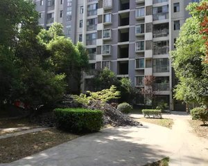 地铁一号线变刚需过渡自用1室带燃气南北通