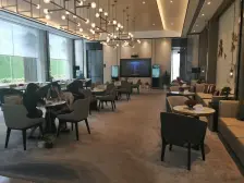 绿滋肴庙街公寓 南北通透,采光好 装修好,环镜优美 视野好,诚心出售