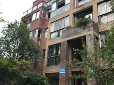 两路空港 红树林五房126万