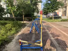 一手动迁,税费少,南北通户型,采光视野佳,诚意出售