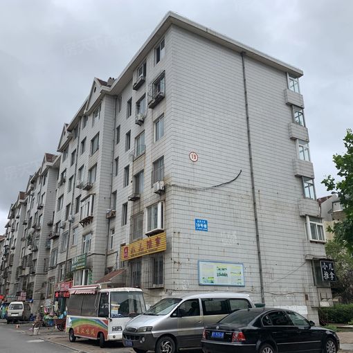金东小区2室1厅1卫南北朝向1400.00元/月出租