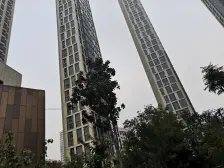 人民公园旁 品质小区 精装两室 高楼层视野好 地铁口