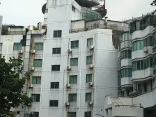 近地铁 阁楼可用空间大 看房方便 诚意出售