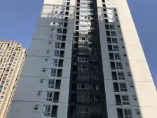 次新小区小两房,户型方正,近商圈,交通便利