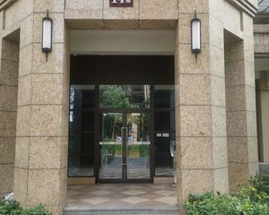 保利上城3房2厅2卫精装修南向采光好户型方正
