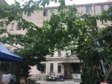 中间楼层 精装修 可拎包入住 位置好