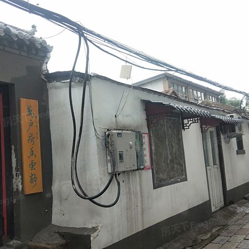 省府前街单位宿舍2室1厅1卫南北朝向2300.00元/月出租