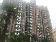 西班牙三房出售,看房方便