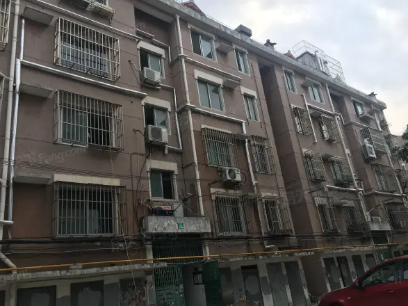 梅花新村惠南