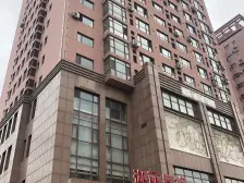 房子是房主自己住,保持干净,楼下商场,交通便利。