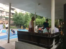 南北通两房,中间楼层,采光好。