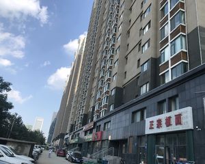 带露台简单装修适宜年轻人婚房过度老人居住