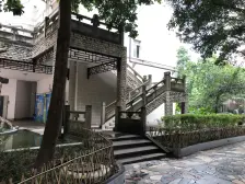 五里店 江南花苑四房162万