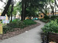 精装修朝南大一房 前后无遮挡