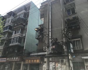 过街楼街36号1室0厅南