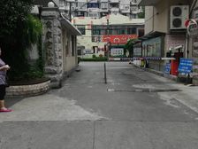 近地铁随时看房产权清晰,拎包入住,店长力推