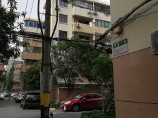 靠定普河,罗秀二村小户型,低楼层,税费各付