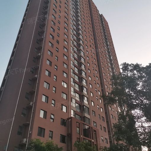 果岭湾2室2厅1卫南朝向1300.00元/月出租