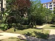 地下室净高5.68米,中庭洋房,四房双卫