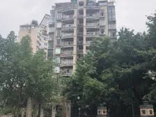 万象城旁没住过 一线看江 360度看江 出门即公交