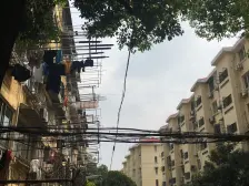 近10号线,非顶楼三房,采光好,户型正气