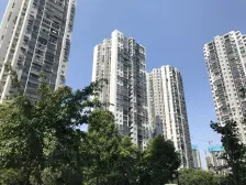 单价6000购中梁山轻轨站正规2房有钥匙