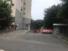 郑家院子轻轨边,住家安静舒适,看房方便