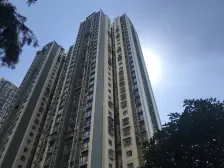 公园小区,环境幽雅住家安静 户型方正随时实地看房