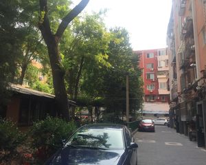 东城安定门青年湖公园北门南北2居中间层