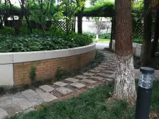 百万精装,103平底复 带121平地下室,位置好看房方便