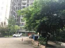 新桥医院旁 小区环境安静 出行方便