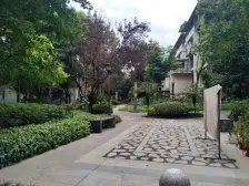 巴国城 同天依云郡五房280万