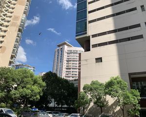 静安国际广场+3房~南北通,上课好,诚意出售