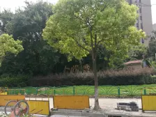 纯商品房,这个户型只有六栋楼有,纯人车分流,地铁四百米