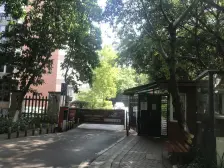 学府路 依林雅筑三房105万