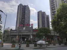 次顶楼,景观房,精装修,诚意出售。