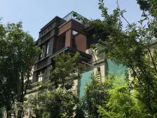 业主装修200万 中间位置 全部地暖 家具家电九成新