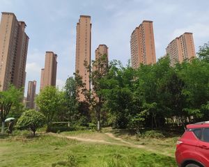 鑫徽苑3室2厅西