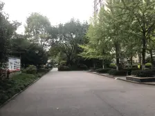 辅仁路 明发尚都国际二房89万