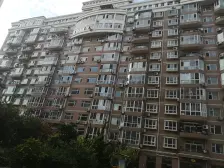 西安路电梯大客厅户型,敞亮光线好,出行方便