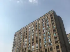 近轻轨,三商圈,安静宜家。真正的出则繁华,入则宁静