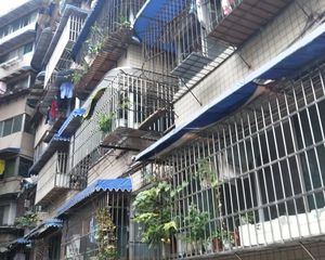 金昌苑3室1厅东南西北