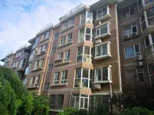 中盛家园西园 有电梯 楼间距大 采光好 两南卧一北卧