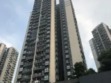 辅仁路 明发尚都国际三房80万