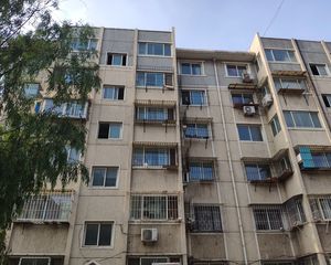 唐古路东港税华阁2室单价3000左右南北通透