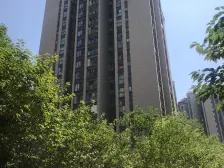 观音桥 保利江上明珠馨园二房98万