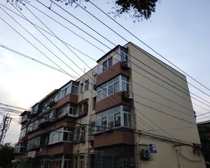 荷花坑人民医院两居室改成一室南北通诚心出..