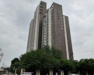 嘉宇天琢城1室1厅南