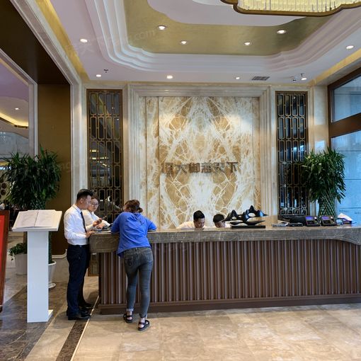 恒大御海天下1室1厅1卫东朝向700.00元/月出租