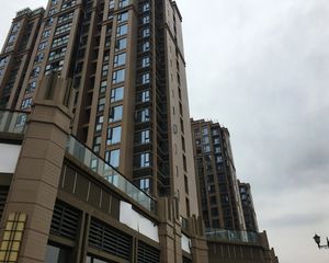 华宇西城雅郡3室1厅东南